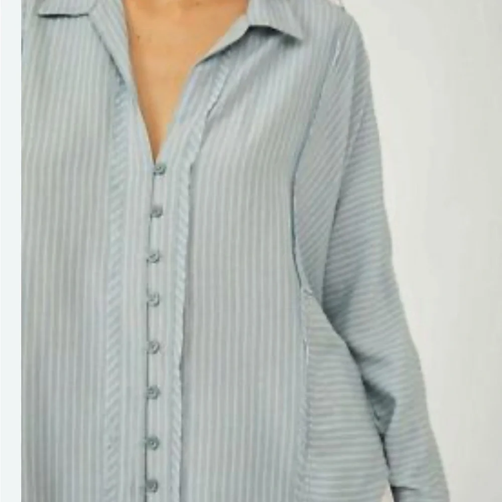 NWT Free People One and Only stripe Button-Up Women's Top medium - Picture 2 of 7